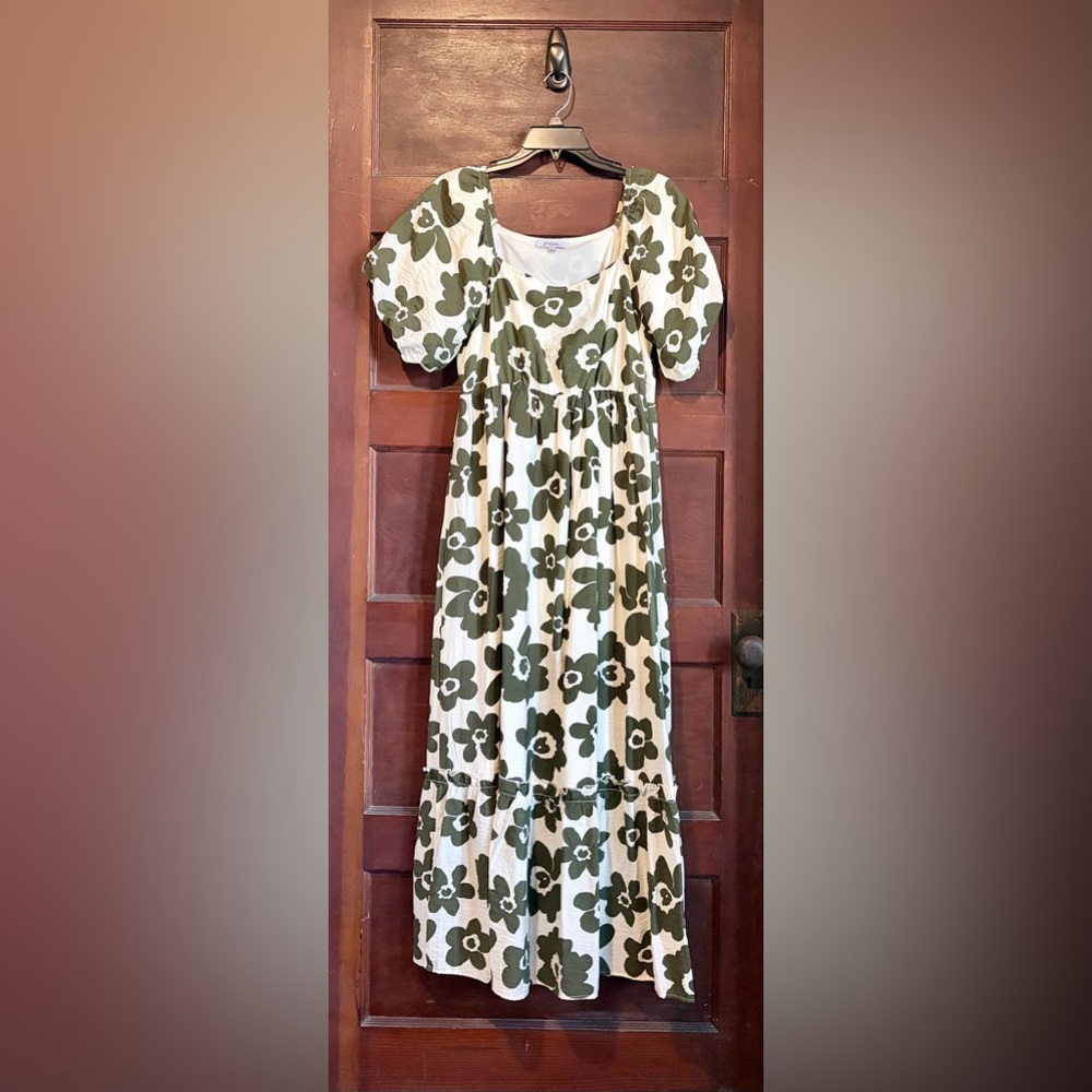 Polagram White and Green Dress